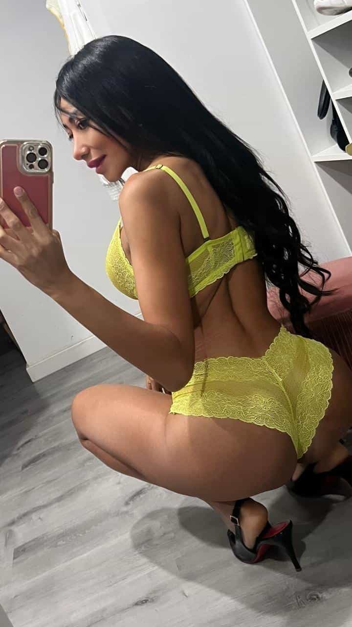 Escort SARA in St. Julian's - Independent Escort Profile Photo