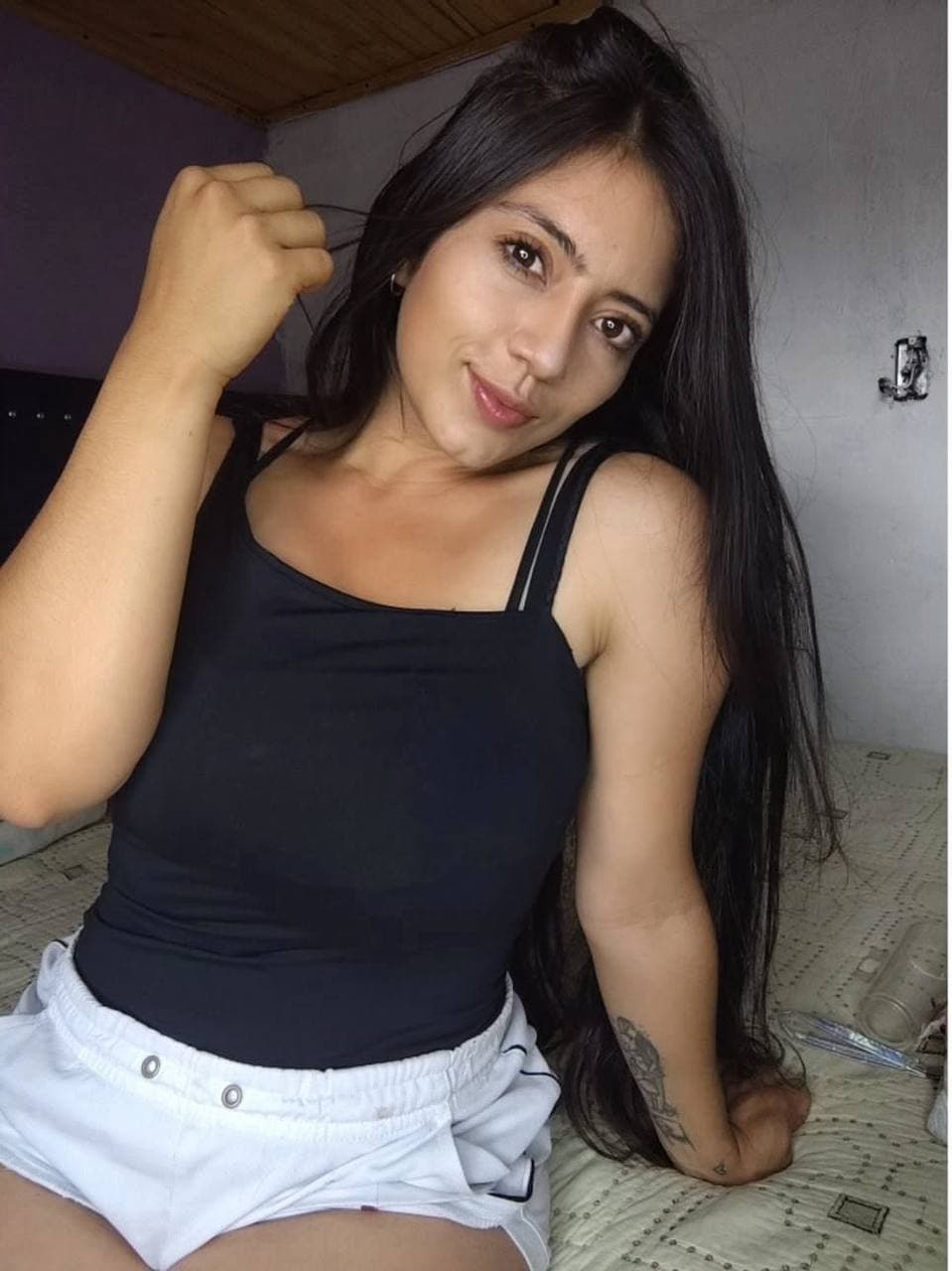 Sara - Image 2