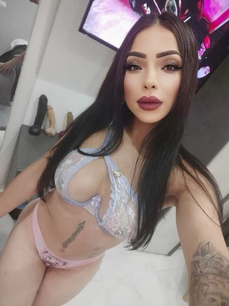 Angelica ts - Image 2