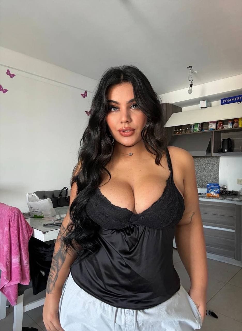 Luana - Image 6