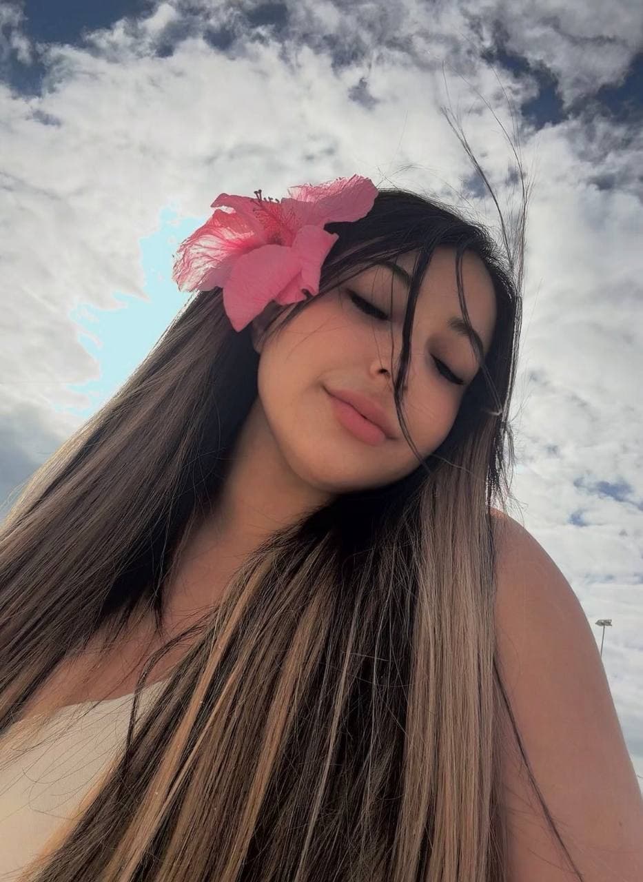 Mia - Image 3