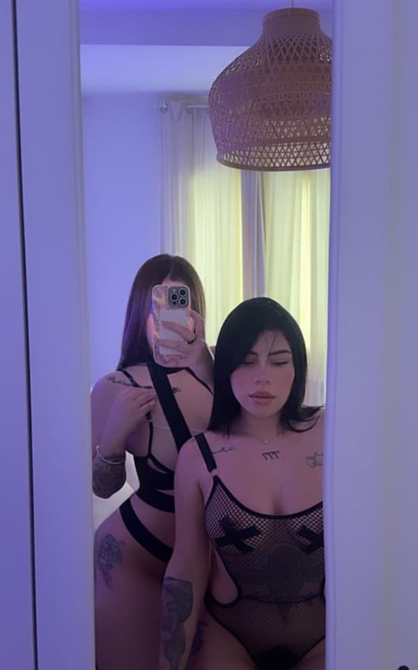 Sara y Emily - Image 2