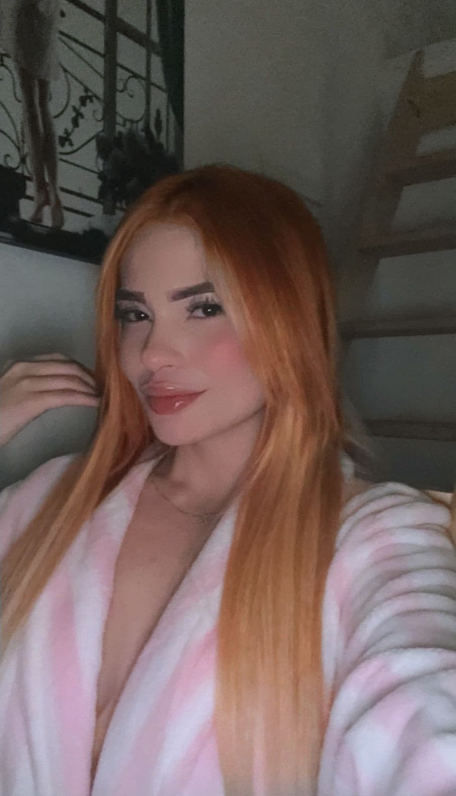 VALERIA - Image 2