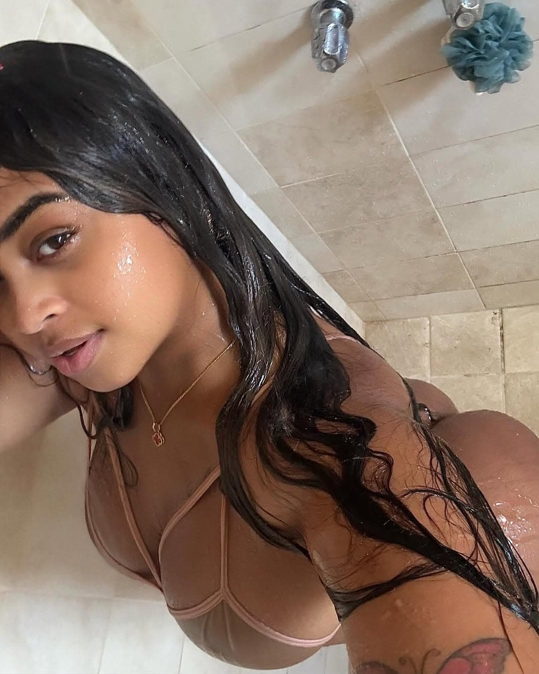 CLARA - Image 2