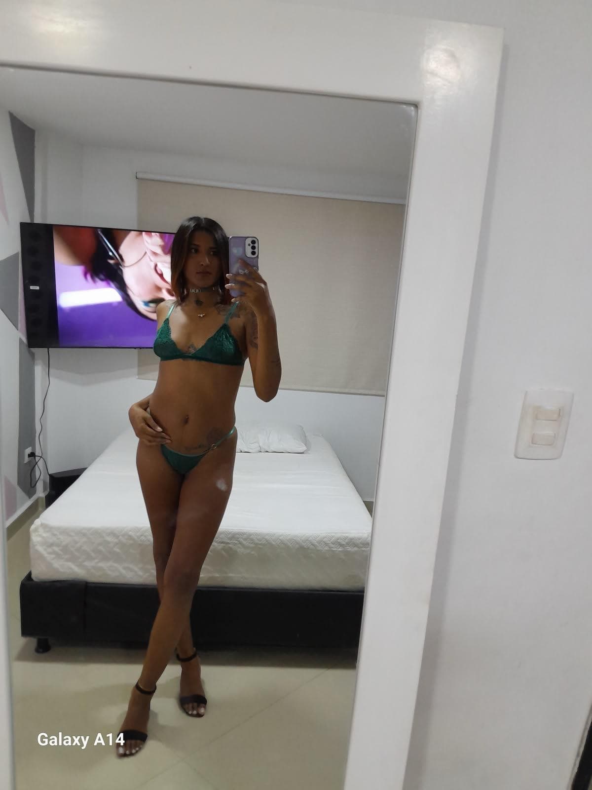 VALENTINA - Image 3