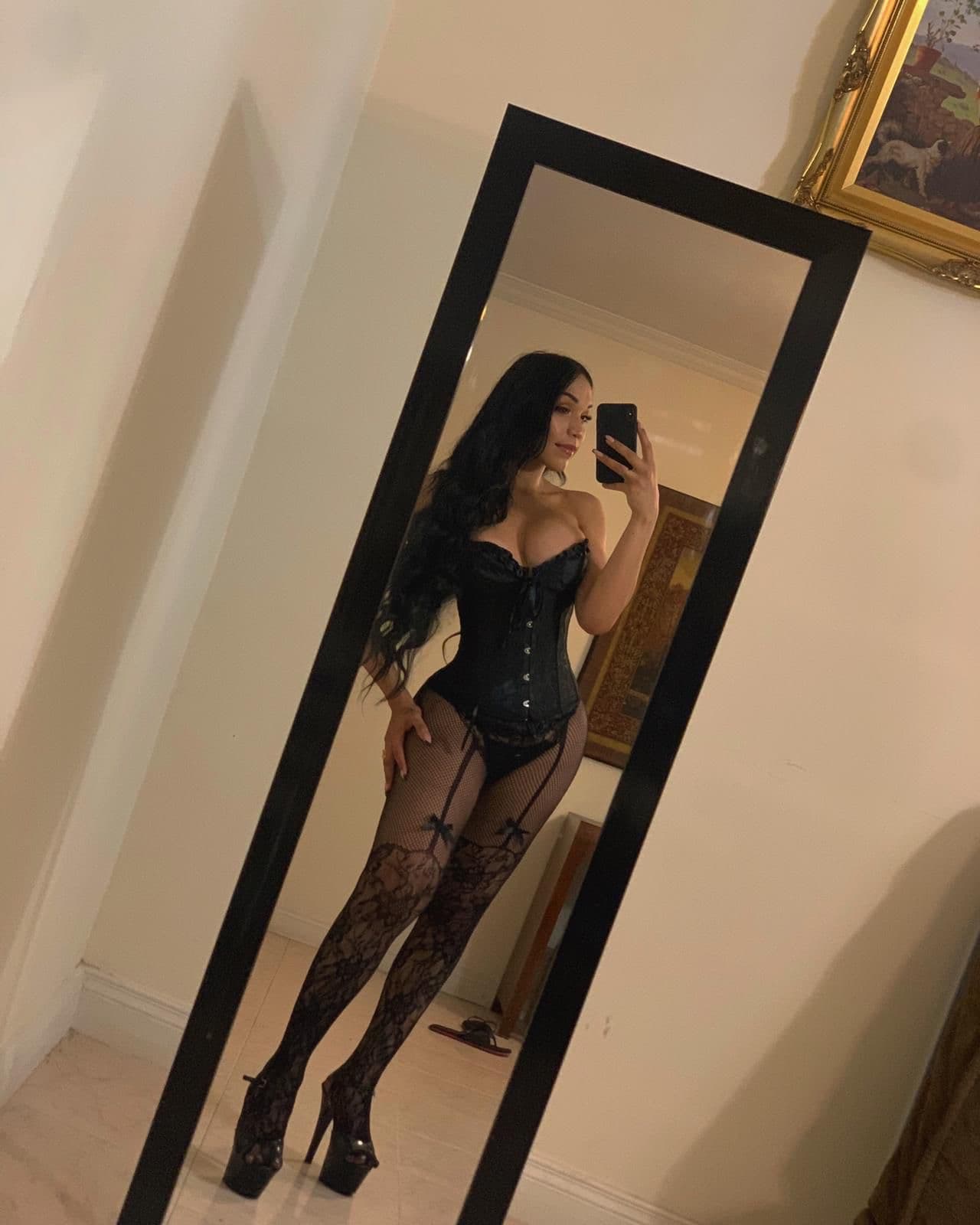 Pamela  - Image 5